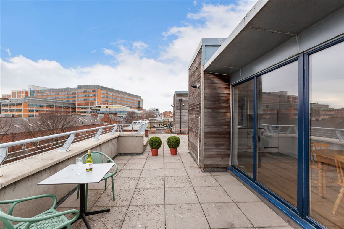 23 Valentia House, 557 North Circular Road, Dublin 7