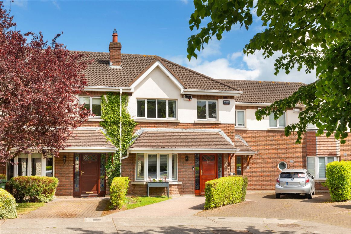 57 Churchfields, Milltown
