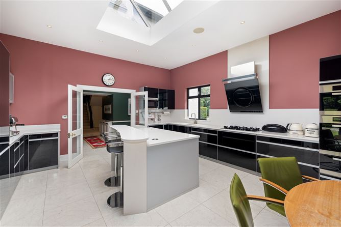 Photo 14 of 39 — Kilteragh House, 6 Kilteragh Pines, Foxrock, Dublin 18