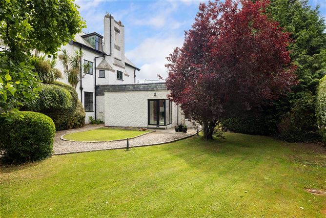 Photo 25 of 39 — Kilteragh House, 6 Kilteragh Pines, Foxrock, Dublin 18