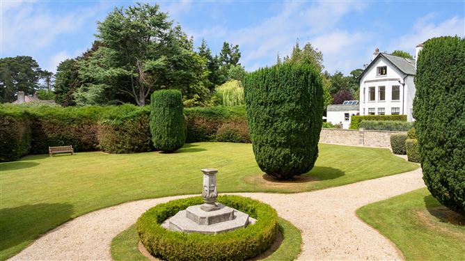 Photo 32 of 39 — Kilteragh House, 6 Kilteragh Pines, Foxrock, Dublin 18