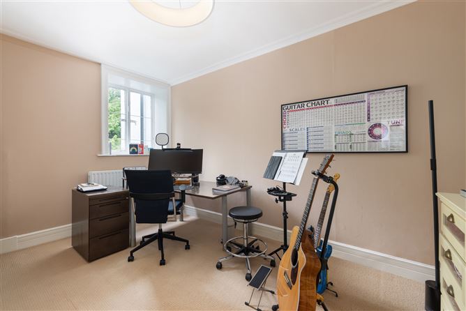 Photo 22 of 39 — Kilteragh House, 6 Kilteragh Pines, Foxrock, Dublin 18