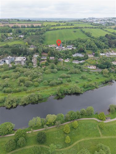 Photo 15 of 19 — 2 Hollymount, Lee Road, Cork