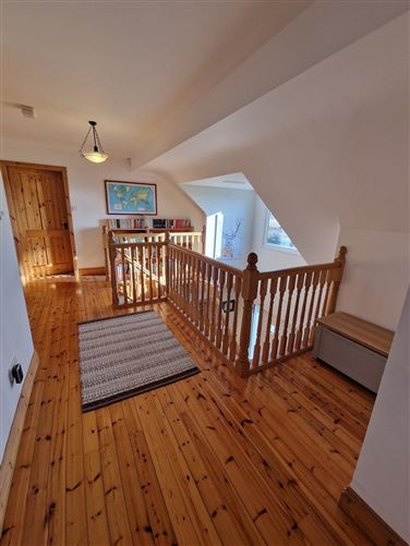 Mountain View, Kilfenora Road, Lisdoonvarna, Co. Clare