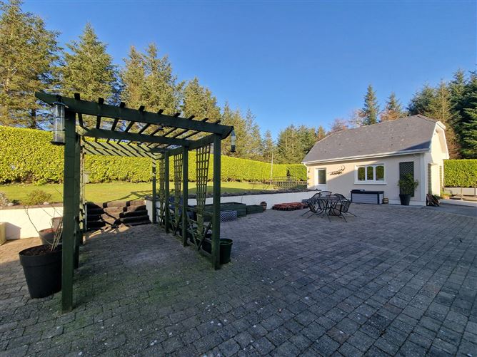 Mountain View, Kilfenora Road, Lisdoonvarna, Co. Clare