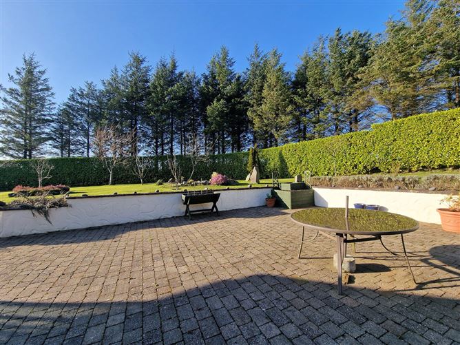 Mountain View, Kilfenora Road, Lisdoonvarna, Co. Clare