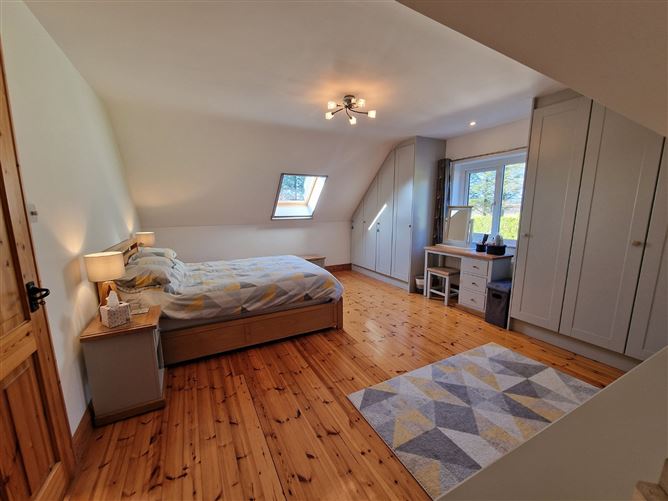 Mountain View, Kilfenora Road, Lisdoonvarna, Co. Clare