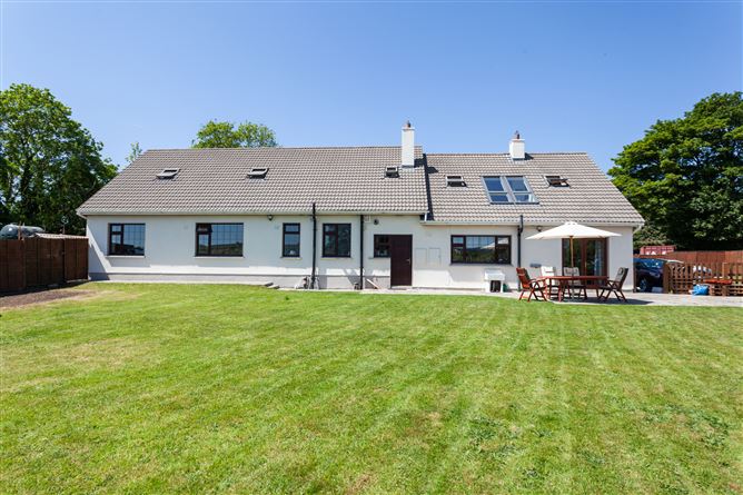 Stable Lane On c. 8 Acres / 3.23 HA., Hempstown, Blessington, Wicklow