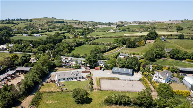 Stable Lane On c. 8 Acres / 3.23 HA., Hempstown, Blessington, Wicklow
