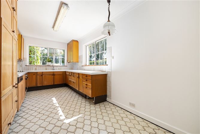 8 Hillcourt Park, Glenageary, Dublin, Glenageary, Dublin