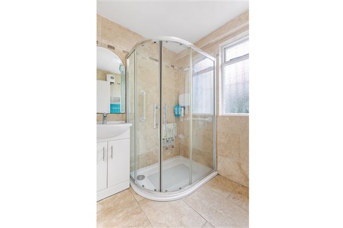 8 Seapoint Avenue, Blackrock, Co. Dublin