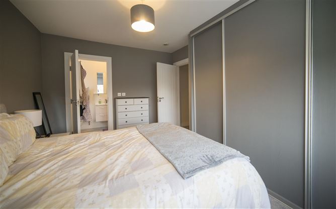 17 Cnoc Tiarnach, Grange End, Dunshaughlin, Meath