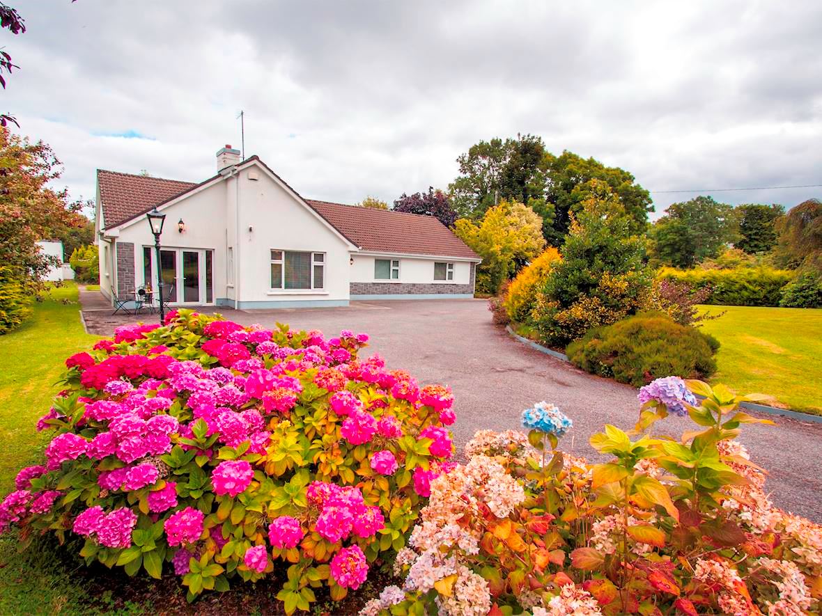 4 Bed in Clonbur,Clonbur,  Galway