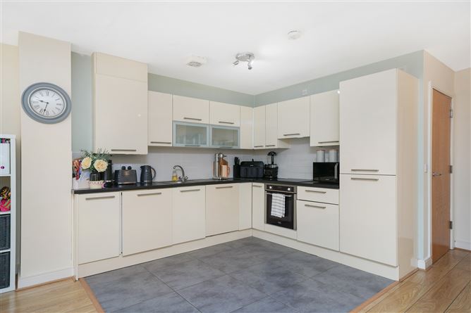 75 Deerpark Place, Kiltipper, Dublin 24