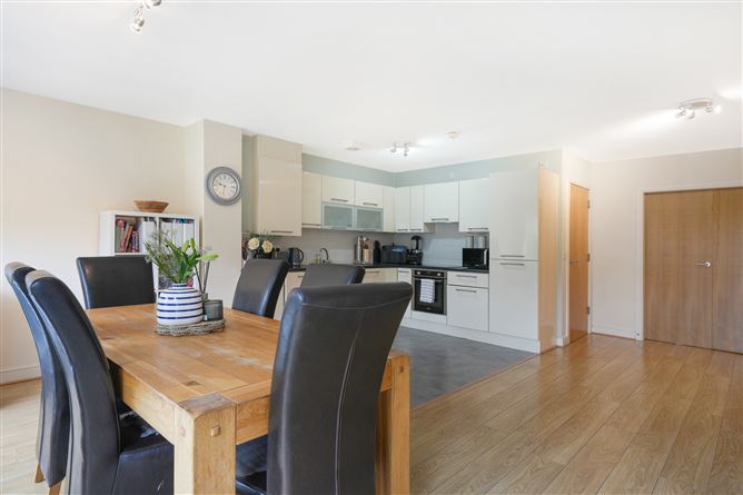 75 Deerpark Place, Kiltipper, Dublin 24