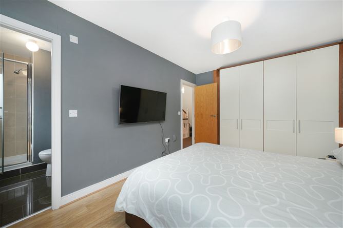 75 Deerpark Place, Kiltipper, Dublin 24