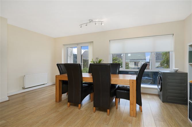 75 Deerpark Place, Kiltipper, Dublin 24