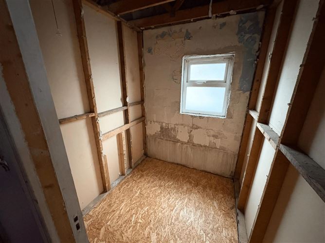 94 Moorefield Park, Newbridge, Co. Kildare