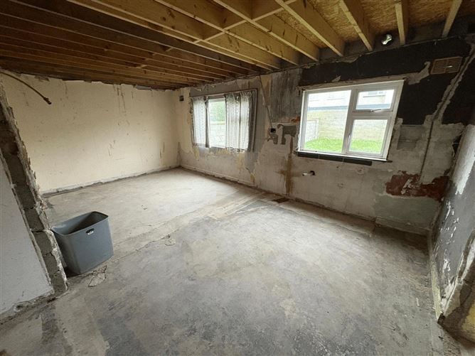 94 Moorefield Park, Newbridge, Co. Kildare