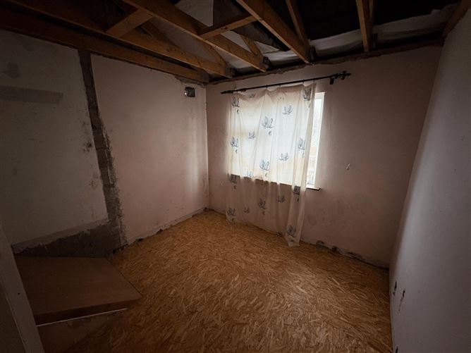 94 Moorefield Park, Newbridge, Co. Kildare