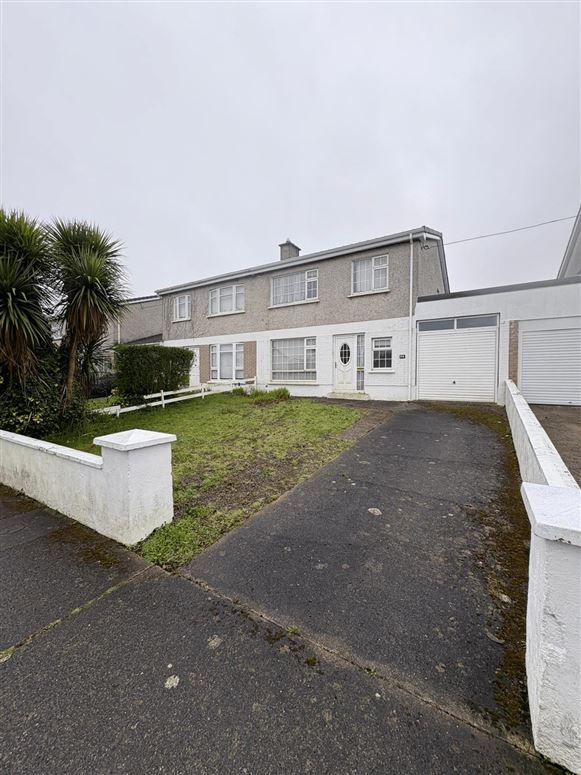 94 Moorefield Park, Newbridge, Co. Kildare