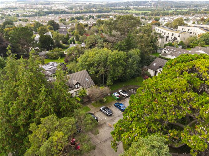 Site at Laragh Estate, Killiney Avenue, Killiney, Co. Dublin