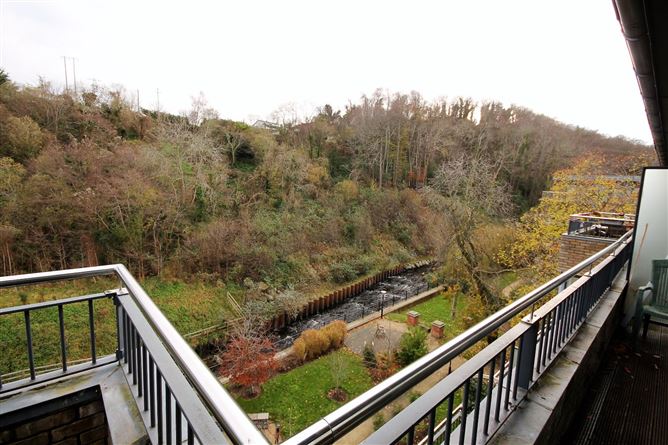 75 La Vallee, Upper Dargle Road, Bray, Co. Wicklow