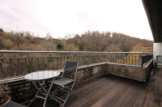 75 La Vallee, Upper Dargle Road, Bray, Co. Wicklow