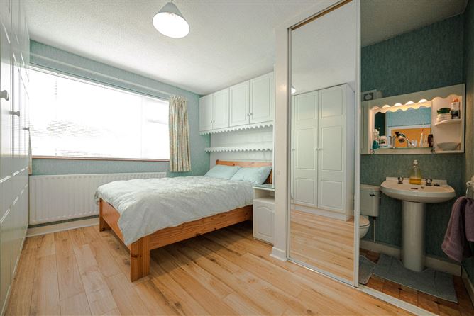 1 Taylor's Lane, Rathfarnham, Dublin