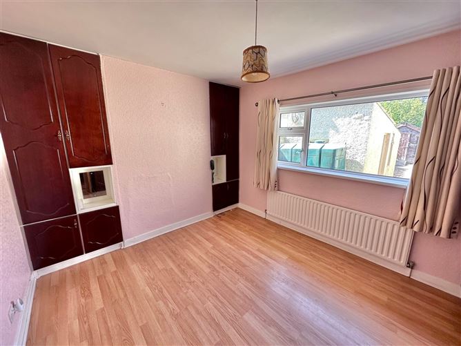 10 St Marys Park, Clontibret, Co. Monaghan Sherry FitzGerald Conor