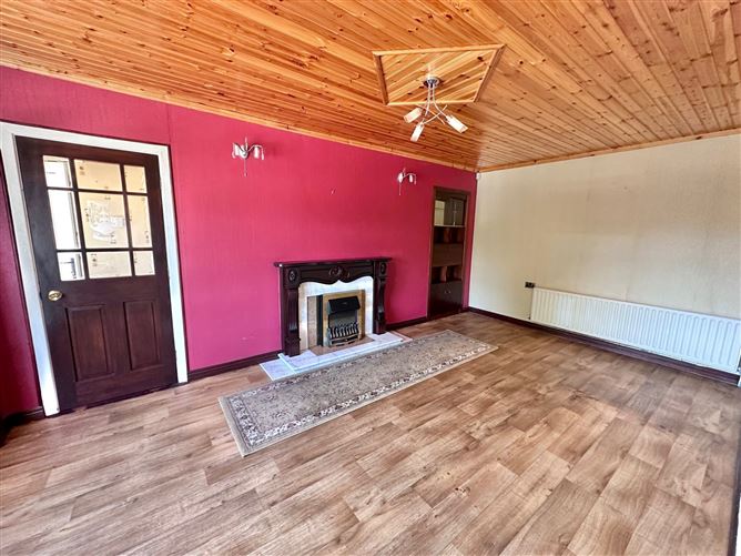 10 St Marys Park, Clontibret, Co. Monaghan Sherry FitzGerald Conor