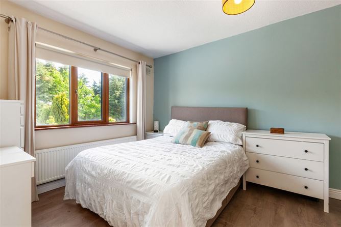 Photo 11 of 20 — 9A Binn Eadair View, Sutton, Dublin 13