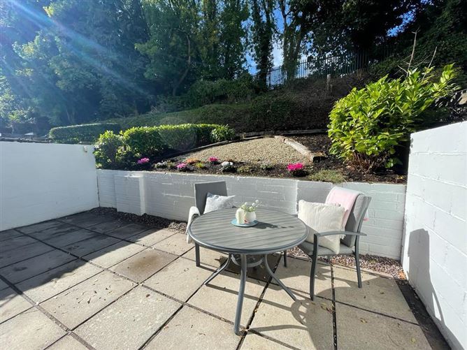 20 Silverbirch, Monastery Road, Rochestown, Cork