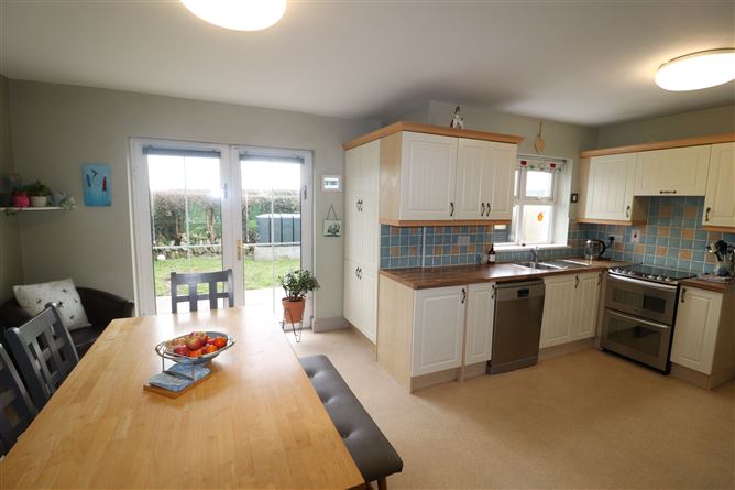 2 Cois Cille, Crookstown, Cloughduv, Cork