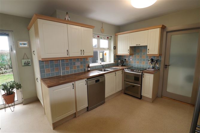 2 Cois Cille, Crookstown, Cloughduv, Cork