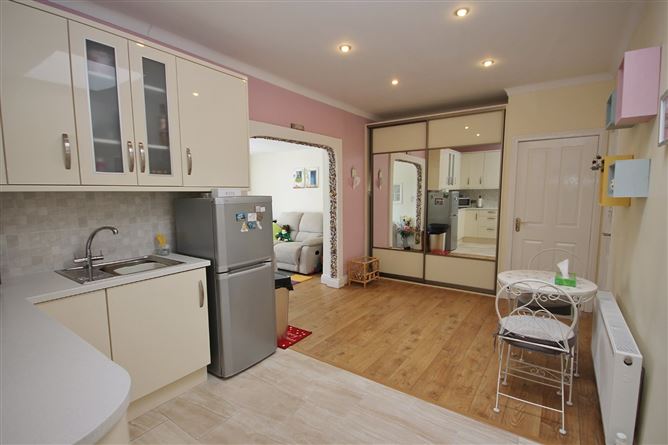 12 Cooldrinagh Cottages, Lucan, Co. Dublin