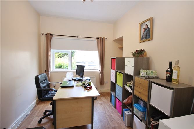 12 Cooldrinagh Cottages, Lucan, Co. Dublin