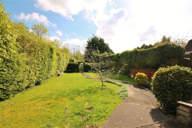 12 Cooldrinagh Cottages, Lucan, Co. Dublin