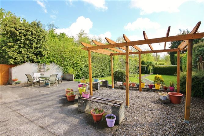 12 Cooldrinagh Cottages, Lucan, Co. Dublin