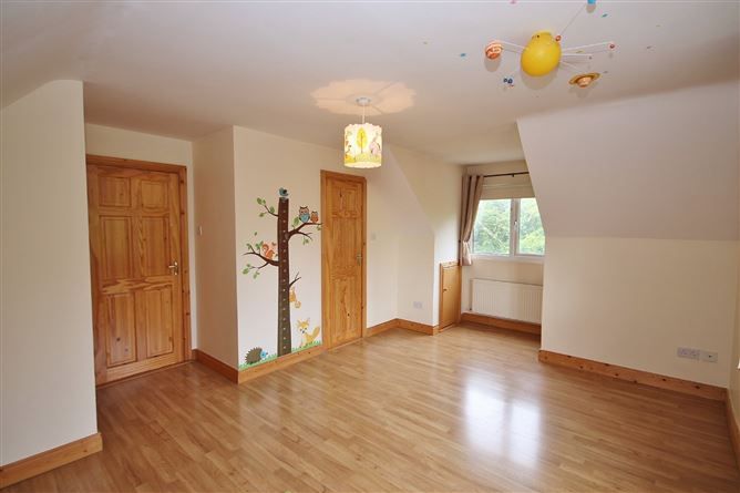 12 Cooldrinagh Cottages, Lucan, Co. Dublin