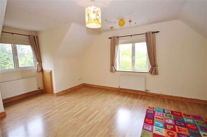 12 Cooldrinagh Cottages, Lucan, Co. Dublin