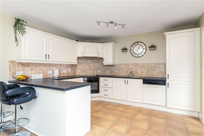 21 Cluain Aoibhinn, Swellan Lower, Cavan