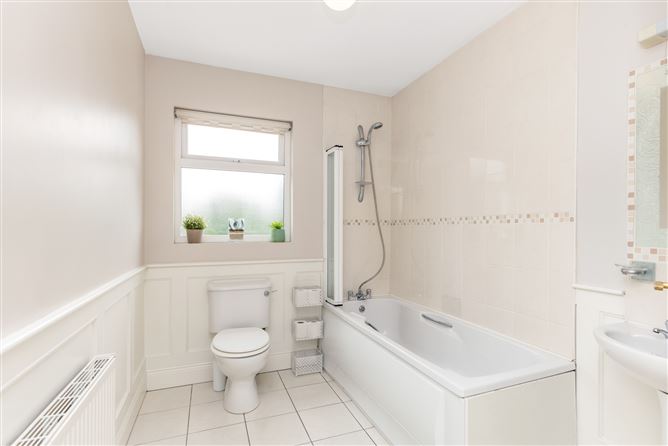 21 Cluain Aoibhinn, Swellan Lower, Cavan