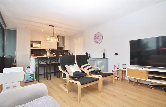 5 Virginia Hall, Tallaght, Dublin 24