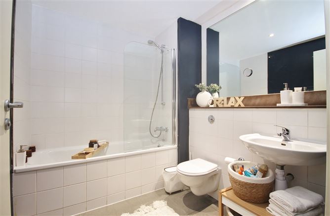 5 Virginia Hall, Tallaght, Dublin 24