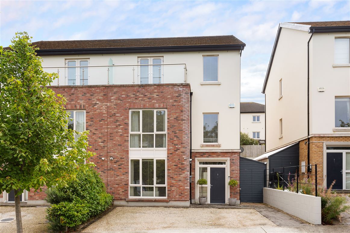 2 Blackberry Hill, Carrickmines,   Dublin 18