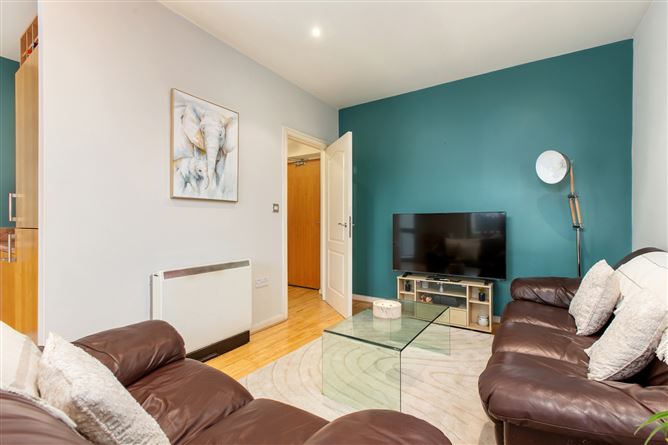 141 The Academy Building, Park West, Dublin 12