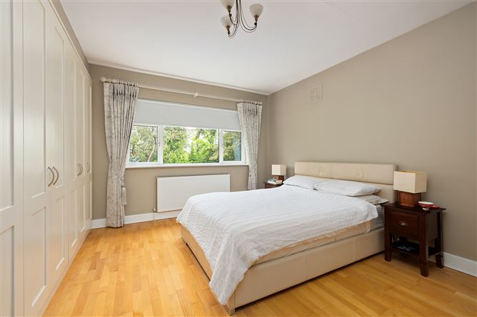 Photo 17 of 35 — Mount Brandon, 28 Chalet Gardens, Lucan, Dublin