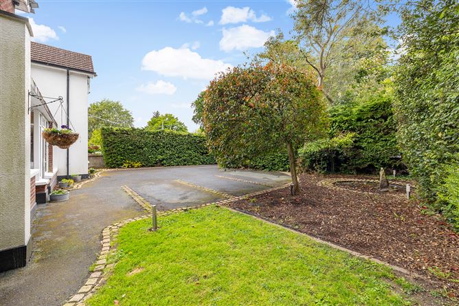 Photo 33 of 35 — Mount Brandon, 28 Chalet Gardens, Lucan, Dublin