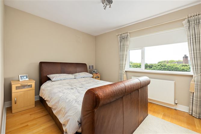 Photo 23 of 35 — Mount Brandon, 28 Chalet Gardens, Lucan, Dublin